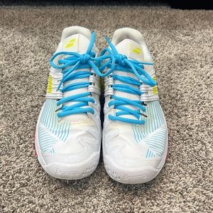 Babolat womens size 10